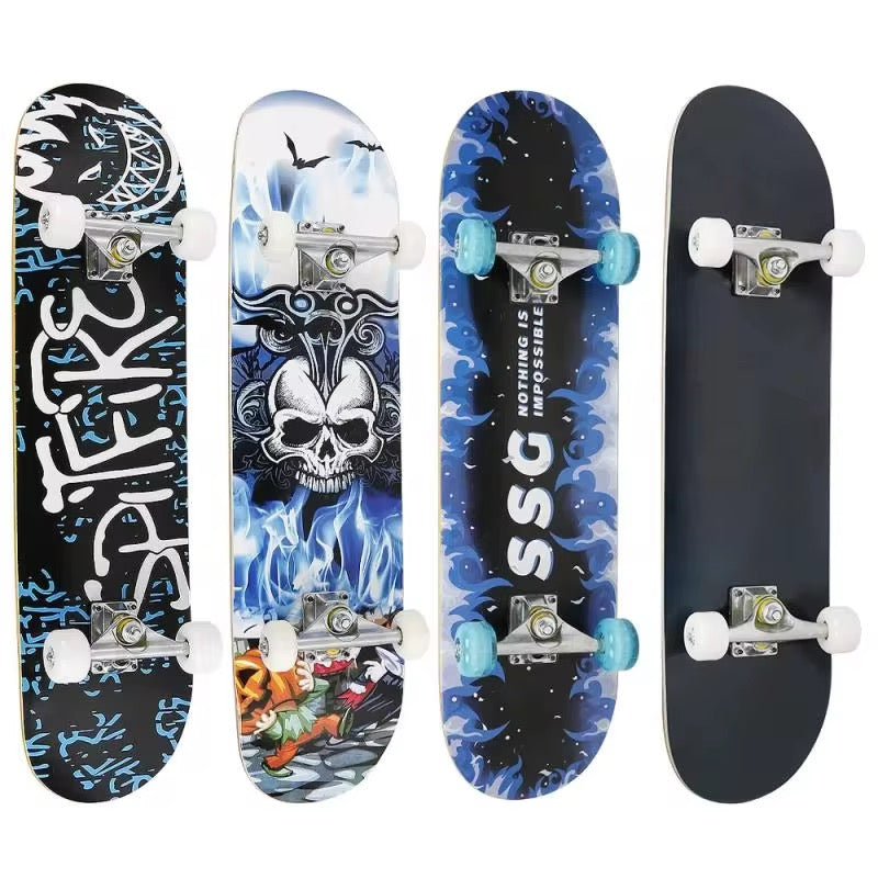 Skateboard with light up weels 80cm