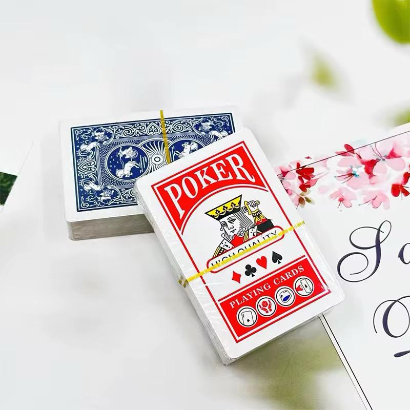 Poker dice + chips 2pcs