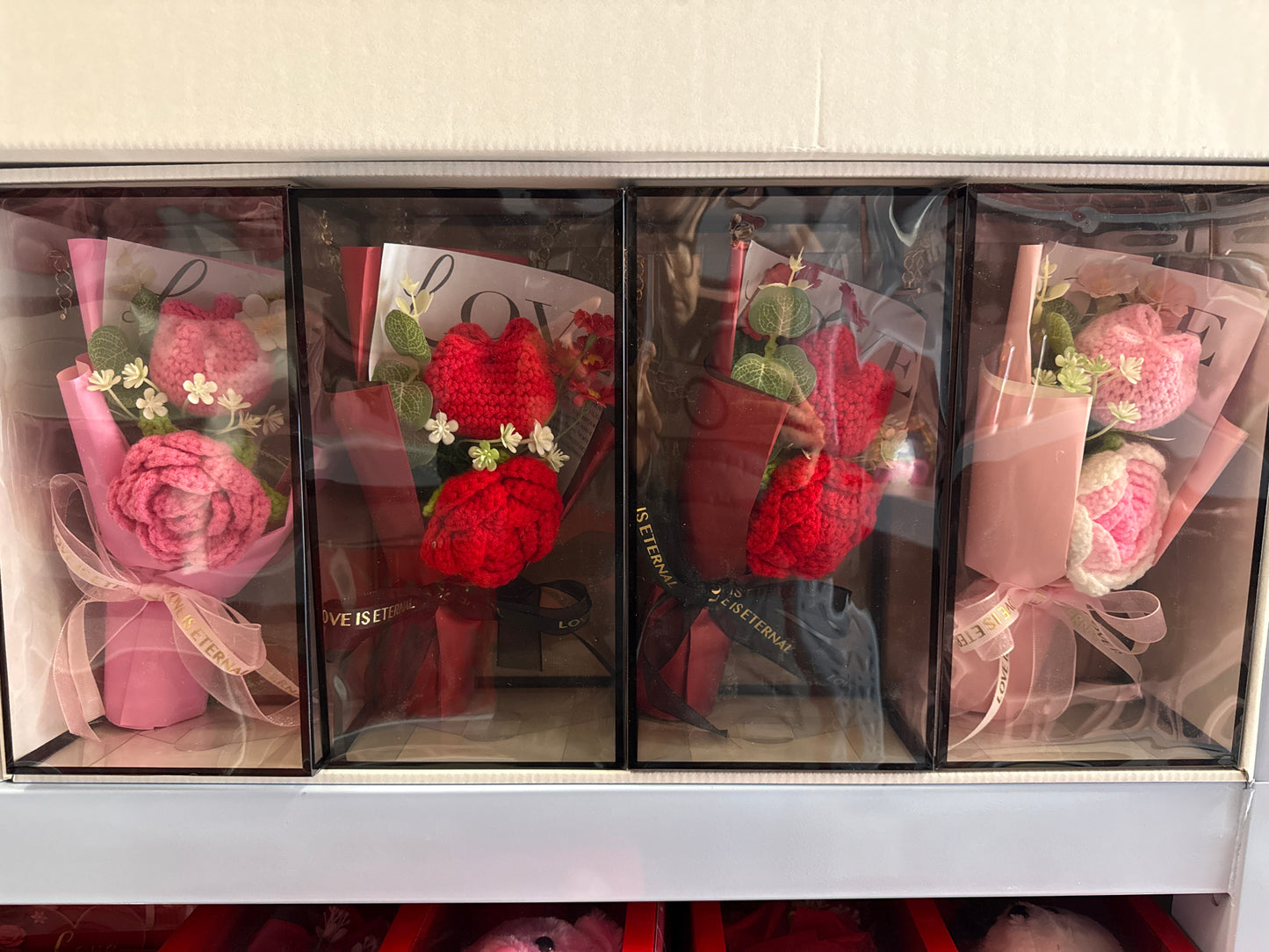 4pc Gift set Handmade crochet Flowers gift Bouquet