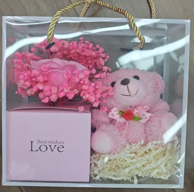 4pcs Gift set with artificial flower and bear