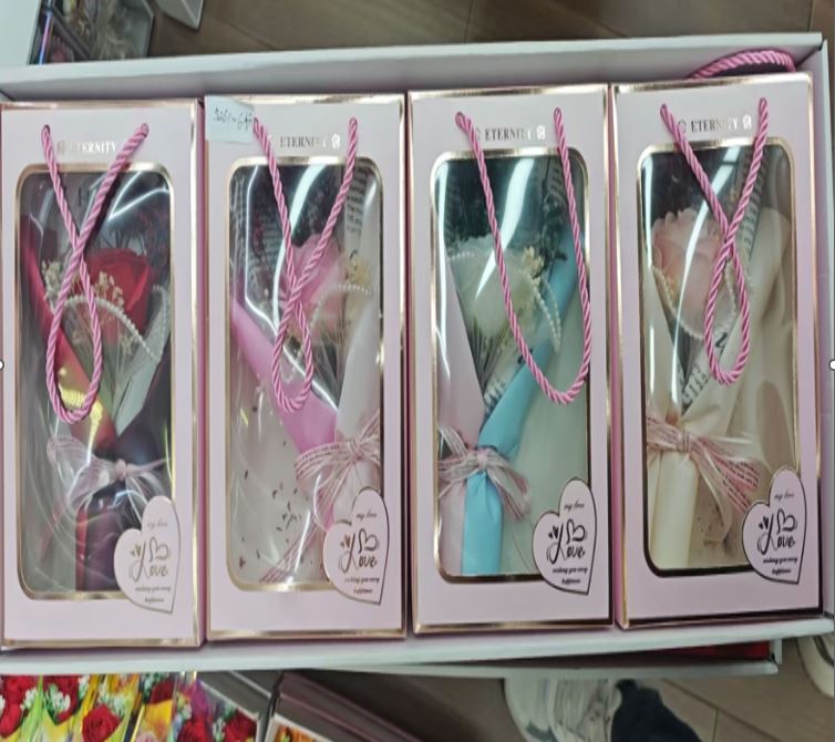 4pcs Rose  Artificial Flower