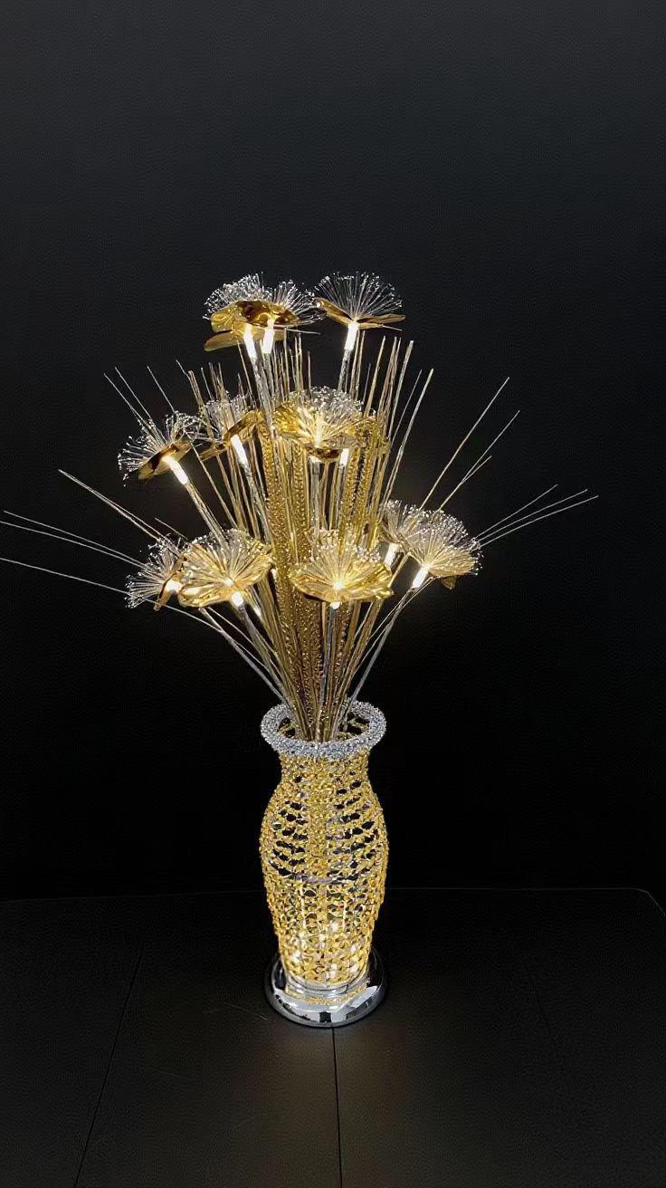 Decorative table lamp flower-like design