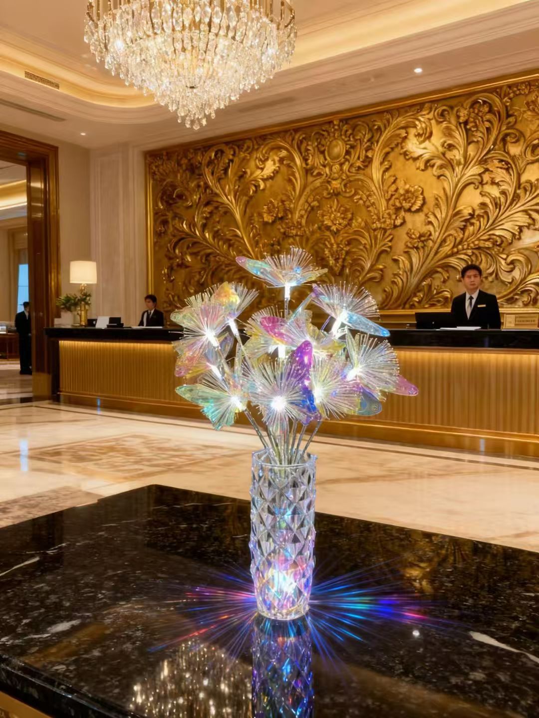 Decorative table lamp flower-like design