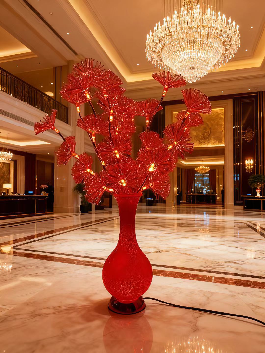 Decorative table lamp flower-like design