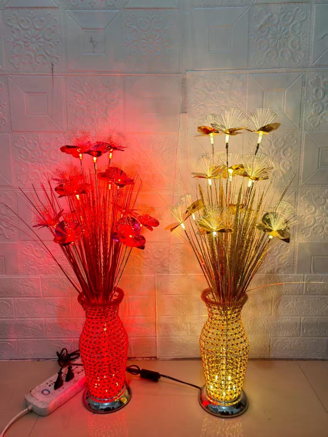 Decorative table lamp flower-like design