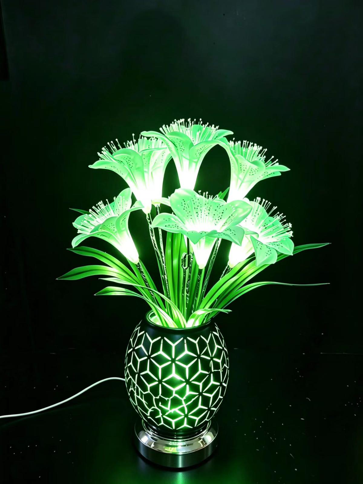 Decorative table lamp flower-like design
