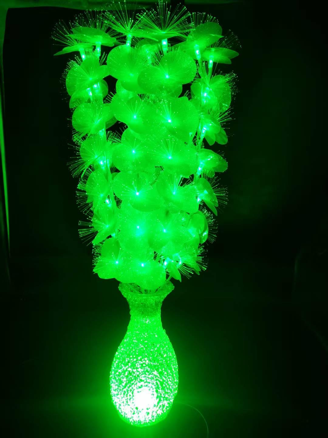 Decorative table lamp flower-like design