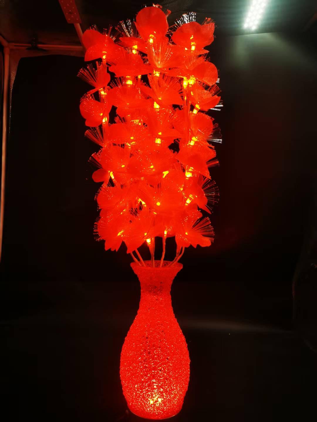 Decorative table lamp flower-like design