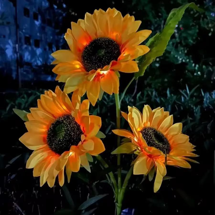 2pcs SOLAR POWER  Garden Lights sunflower（yellow color）
